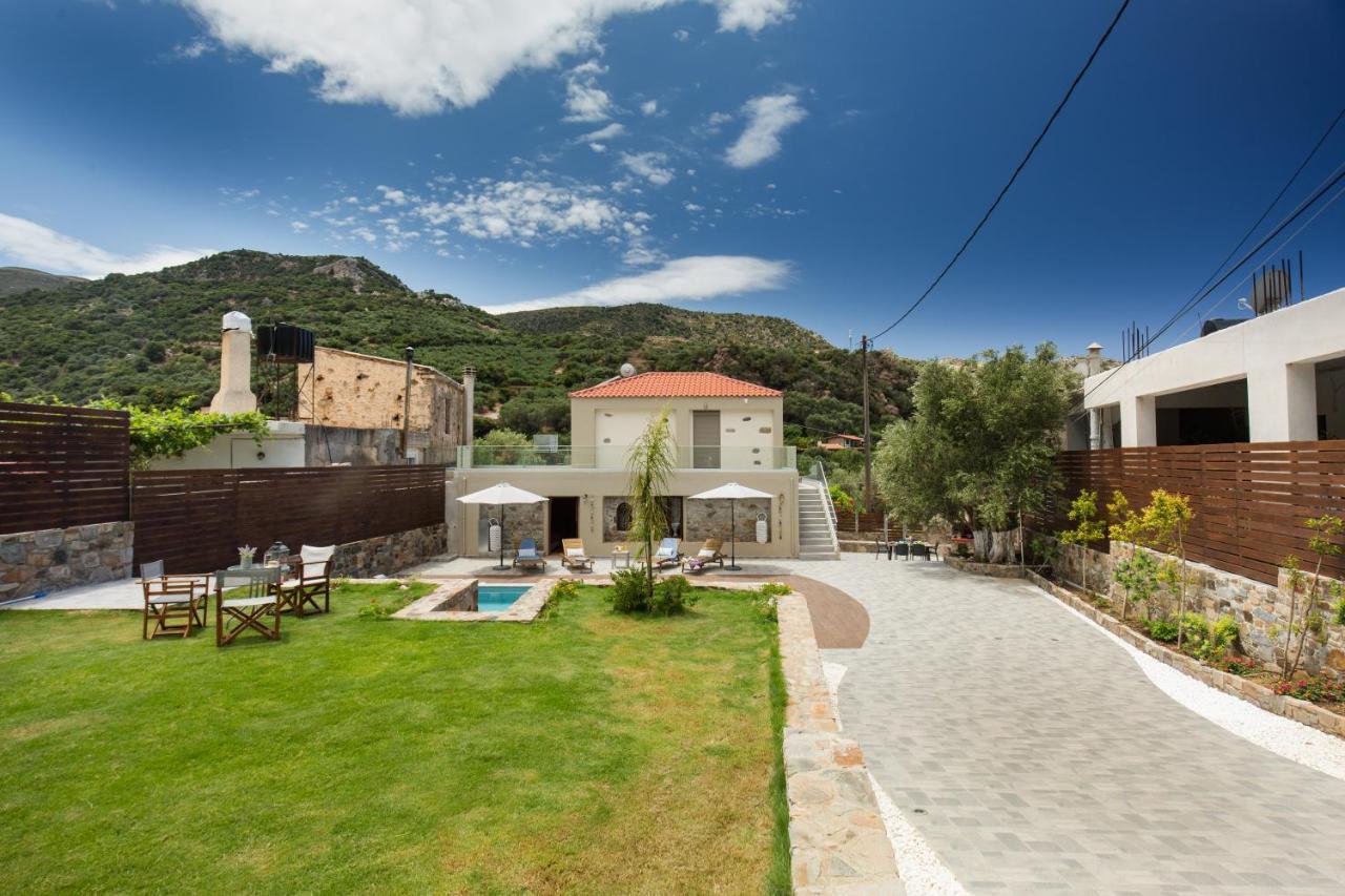 Tzouganos Villa Sfinárion Buitenkant foto
