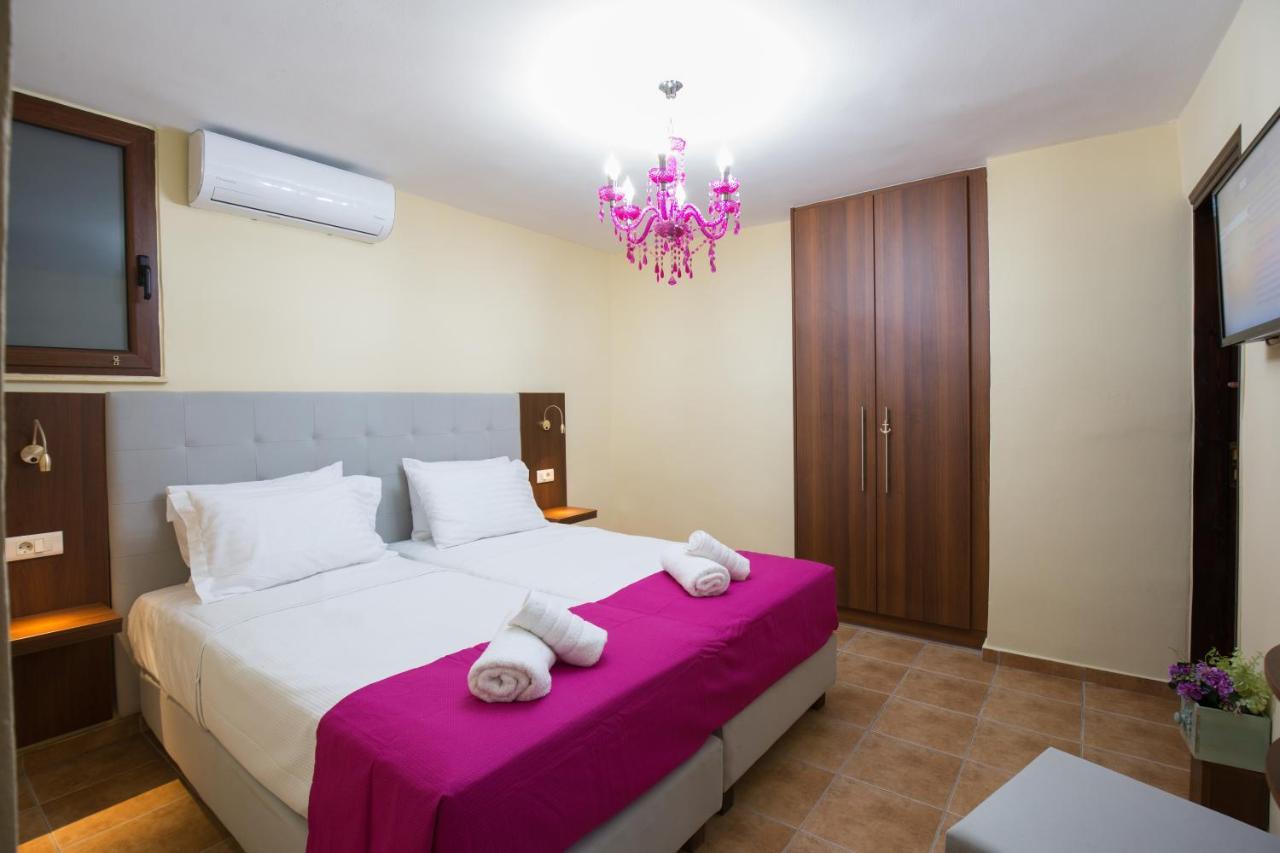 Tzouganos Villa Sfinárion Buitenkant foto
